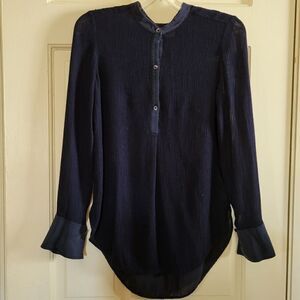 VINCE SIze 2 Blouse